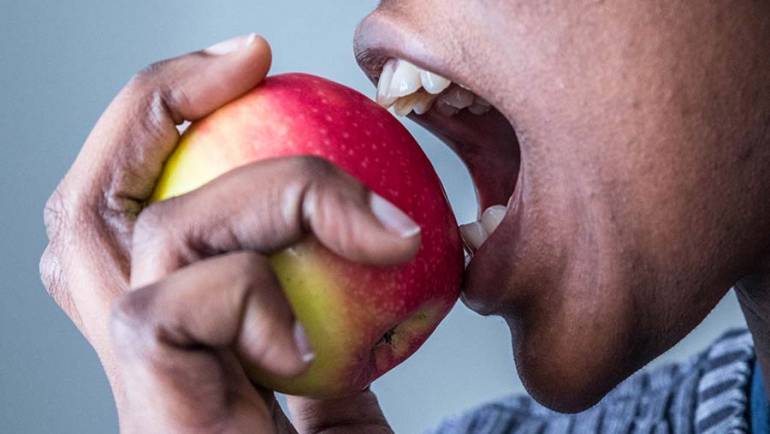 How Dieting Affects Your Teeth